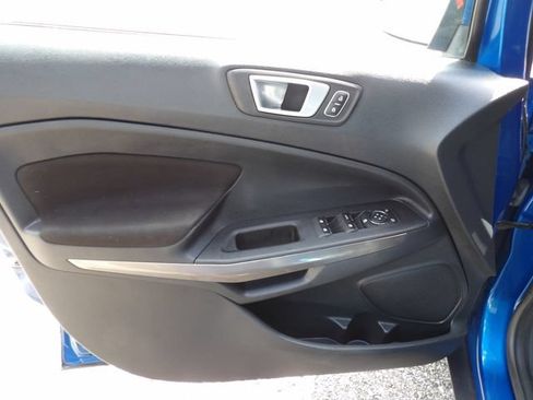 Used 2019 Ford EcoSport SE AWD/4WD image 24