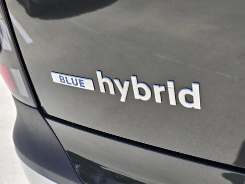 Certified 2026 Hyundai Palisade FWD Hybrid image 11