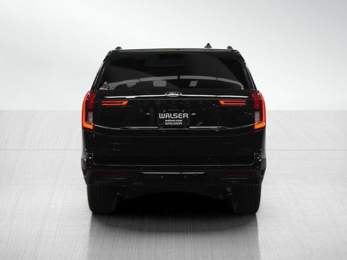 Used 2025 Ford Expedition Max Platinum w/ Stealth Performance Package AWD/4WD image 4