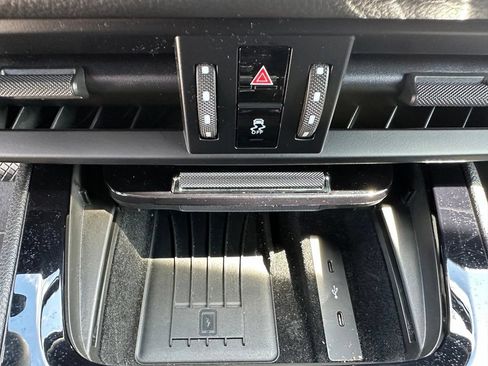 Certified 2024 Porsche Cayenne Coupe AWD/4WD image 34