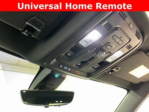 Used 2021 GMC Yukon Denali w/ Denali Ultimate Package image 36