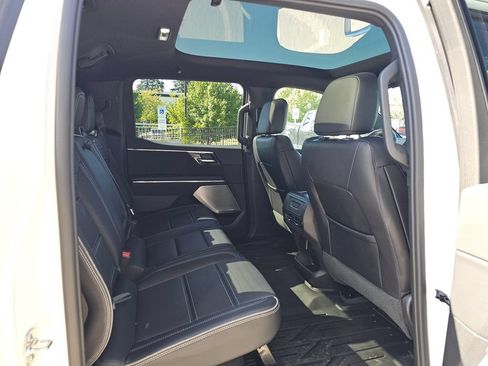 Used 2026 GMC Sierra EV Denali AWD/4WD image 14