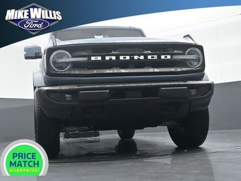 New 2025 Ford Bronco Outer Banks image 18