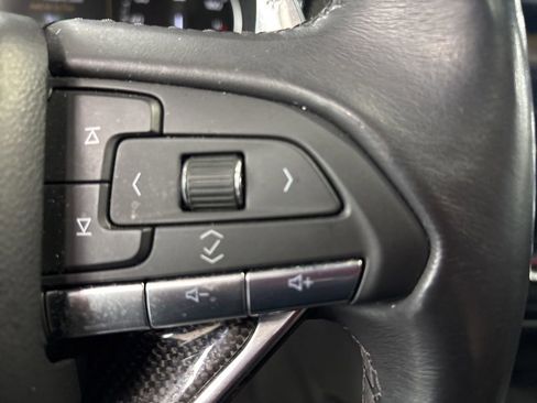 Used 2024 Cadillac XT6 Sport w/ LPO, Floor Liner Package AWD/4WD image 28