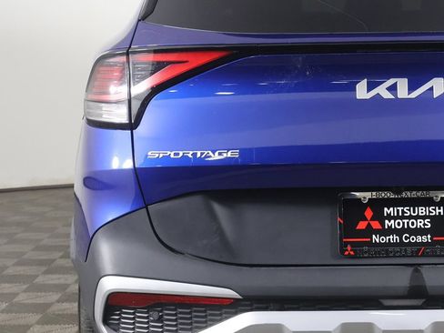 Used 2025 Kia Sportage EX w/ Premium Package FWD image 16