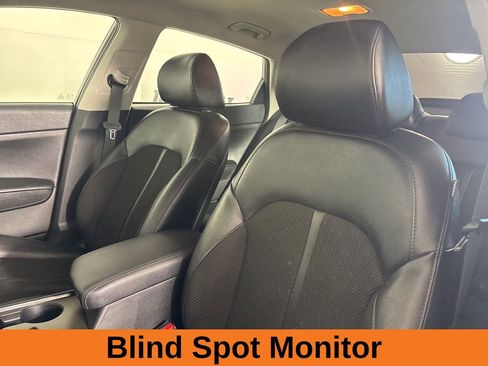 Used 2020 Kia Optima S image 10