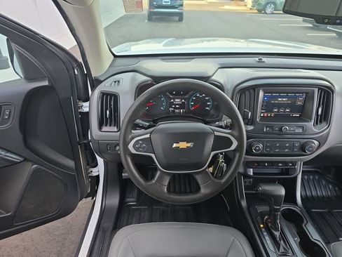 Used 2021 Chevrolet Colorado W/T w/ WT Convenience Package AWD/4WD image 13