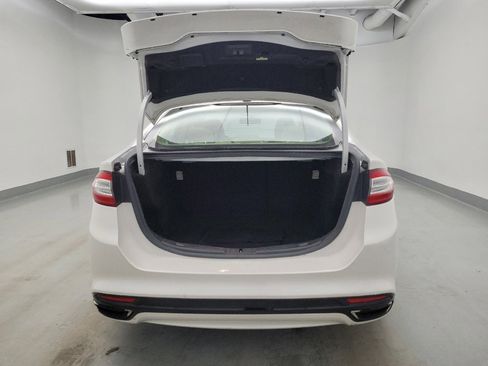 Used 2016 Ford Fusion SE w/ Equipment Group 202A FWD image 29