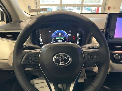 New 2026 Toyota Corolla Cross LE image 10