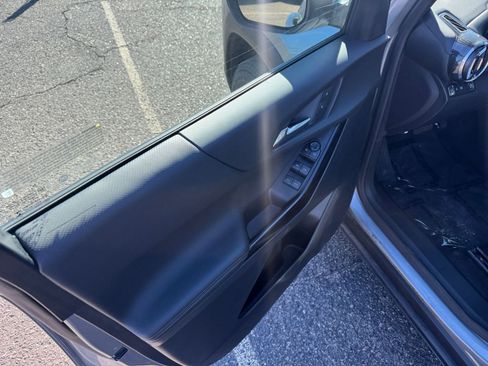 Used 2025 Chevrolet Equinox LT image 20