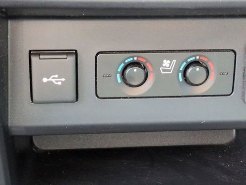 Used 2022 Toyota 4Runner Limited image 31