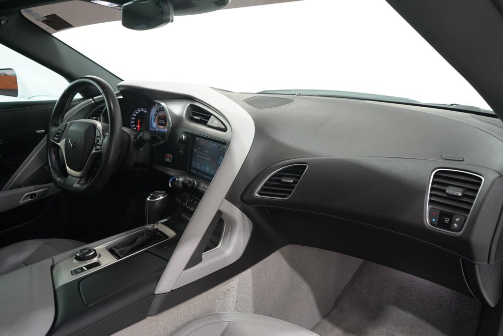 Used 2018 Chevrolet Corvette Grand Sport RWD image 16