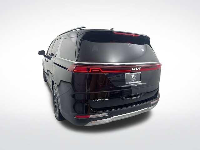 Used 2024 Kia Carnival SX Prestige FWD image 32