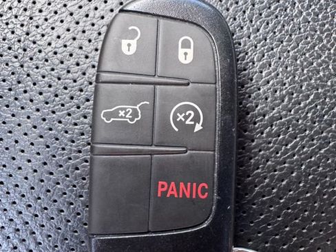 Used 2023 Jeep Compass Limited w/ Elite Group AWD/4WD image 50