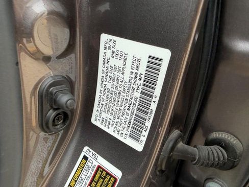 Used 2016 Honda CR-V EX image 23