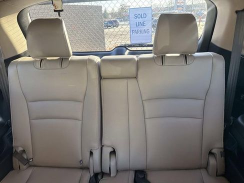 Used 2016 Honda Pilot Elite image 19