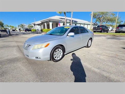 Used 2009 Toyota Camry image 45