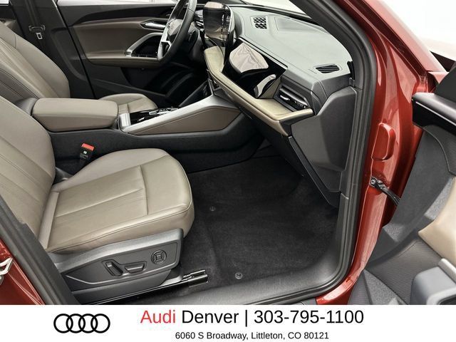 Used 2025 Audi Q5 Premium w/ Premium Plus AWD/4WD image 25