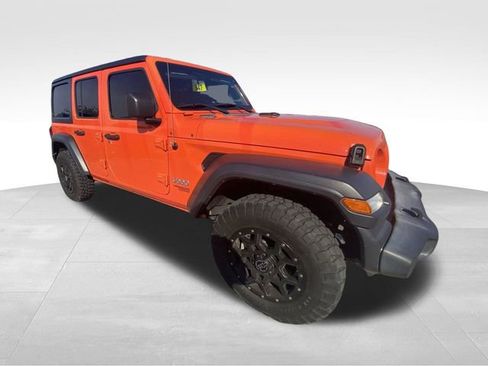 Used 2018 Jeep Wrangler Unlimited Sport S AWD/4WD image 12