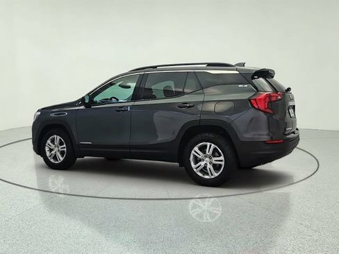 Used 2020 GMC Terrain SLE w/ Driver Convenience Package AWD/4WD image 4