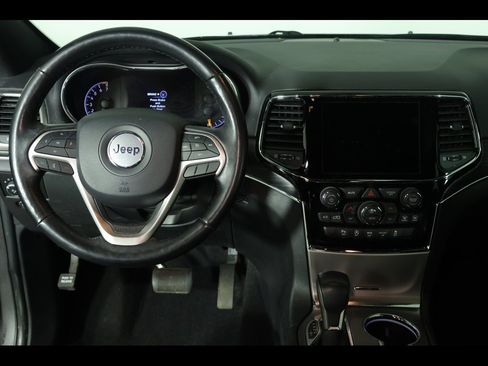 Used 2020 Jeep Grand Cherokee Limited image 14