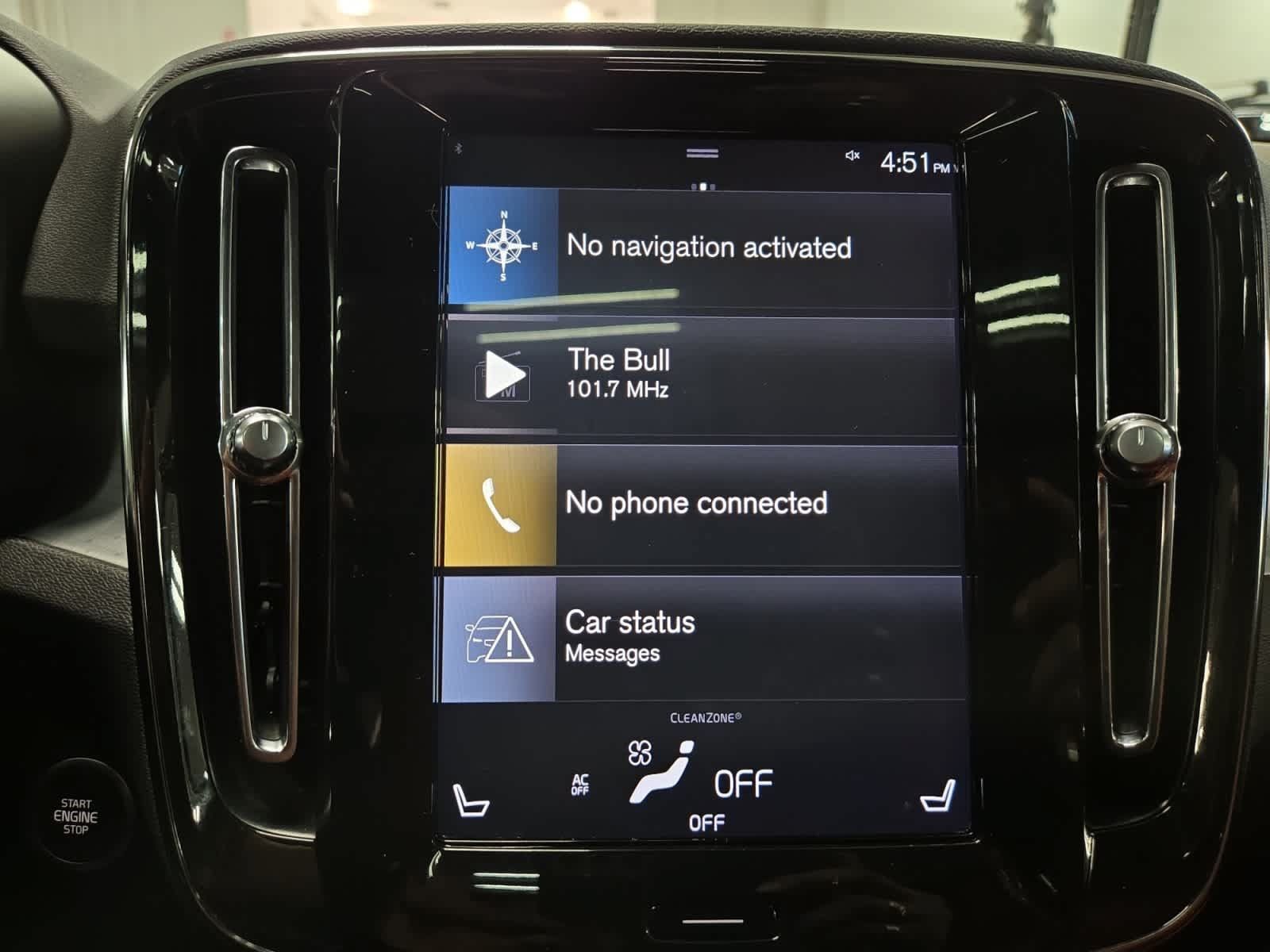 Used 2020 Volvo XC40 T5 Momentum AWD/4WD image 21