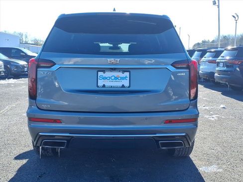 Certified 2021 Cadillac XT6 Premium Luxury image 5