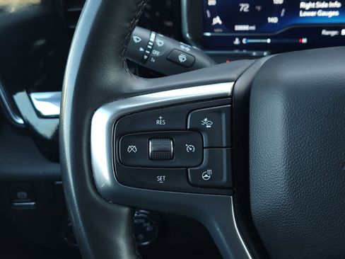 Used 2025 Chevrolet Silverado 1500 LT image 21