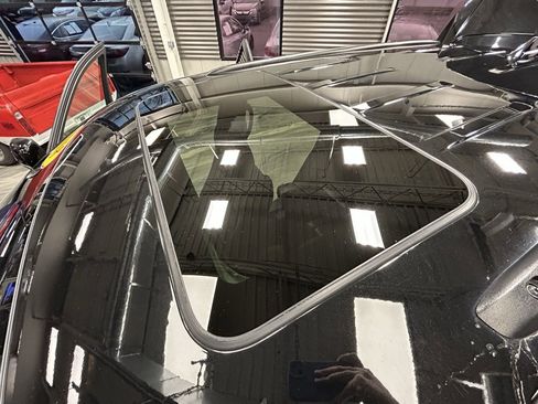 Used 2018 Jeep Grand Cherokee Altitude image 55