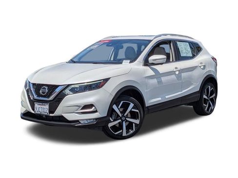 Certified 2020 Nissan Rogue Sport SL w/ Premium Package FWD image 1