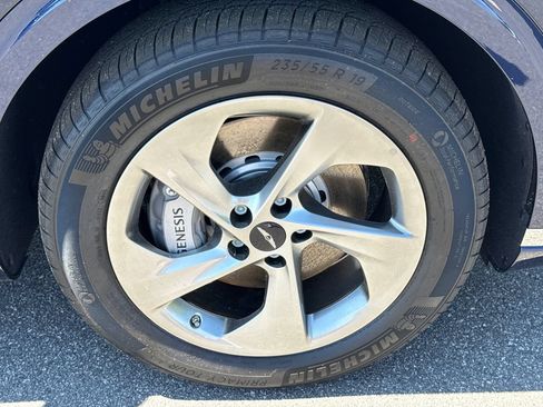 New 2026 Genesis GV70 2.5T AWD/4WD image 14