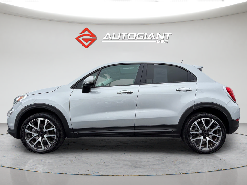 Used 2017 FIAT 500X Trekking FWD image 2