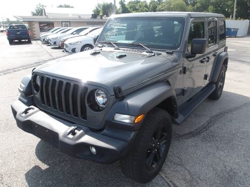 Used 2021 Jeep Wrangler Unlimited Sport AWD/4WD image 12