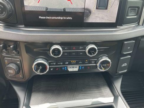 Used 2025 Ford F350 Platinum AWD/4WD image 25