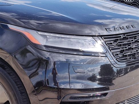 Used 2025 Land Rover Range Rover Velar Dynamic SE image 15