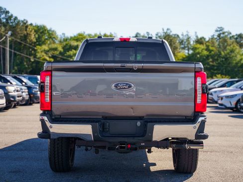 Certified 2024 Ford F250 Lariat w/ Chrome Package AWD/4WD image 7