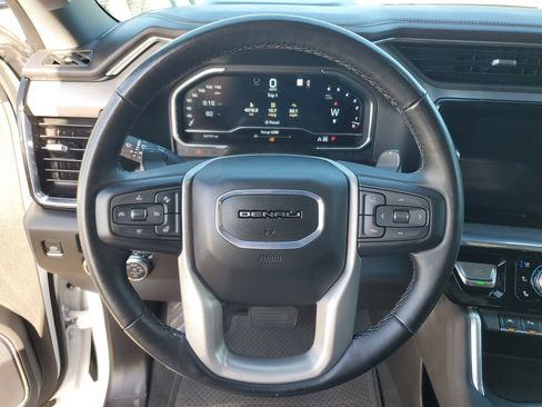Used 2024 GMC Sierra 1500 Denali w/ Denali Reserve Package AWD/4WD image 21