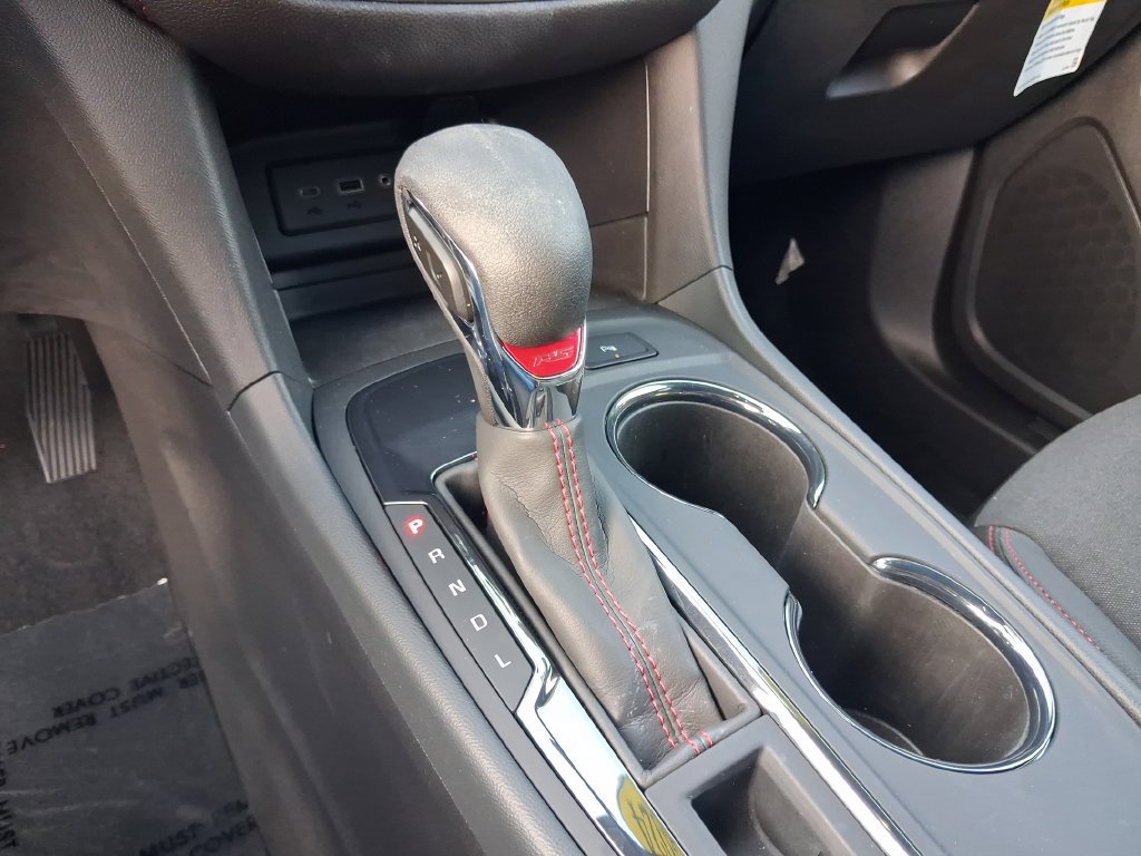 Used 2024 Chevrolet Equinox RS FWD image 22