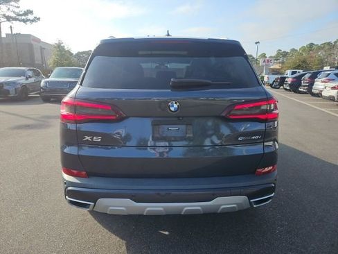 Used 2022 BMW X5 sDrive40i w/ Premium Package image 4