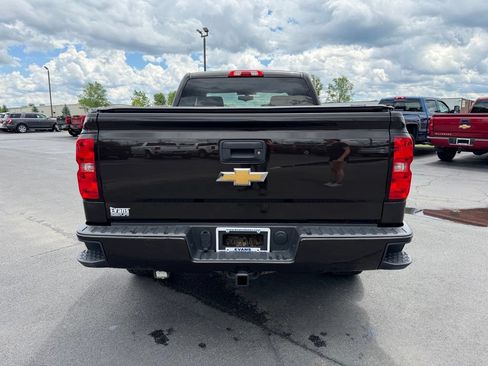 Used 2018 Chevrolet Silverado 1500 LT w/ All Star Edition AWD/4WD image 6