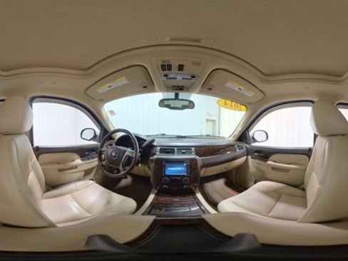 Used 2014 GMC Yukon Denali image 43