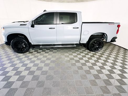 Used 2024 Chevrolet Silverado 1500 Custom Trail Boss w/ LPO, Dark Essentials Package AWD/4WD image 6