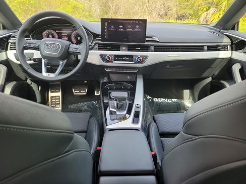 Used 2023 Audi A5 2.0T Premium Plus w/ Premium Plus image 12