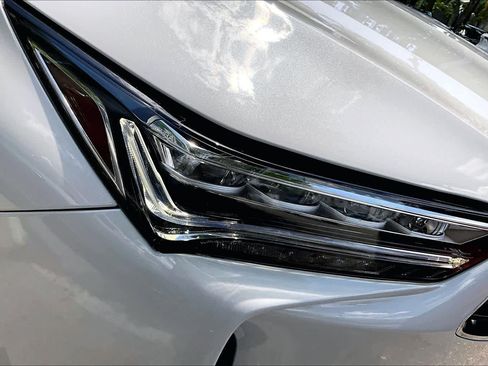 Used 2024 Acura MDX SH-AWD w/ Technology Package image 28