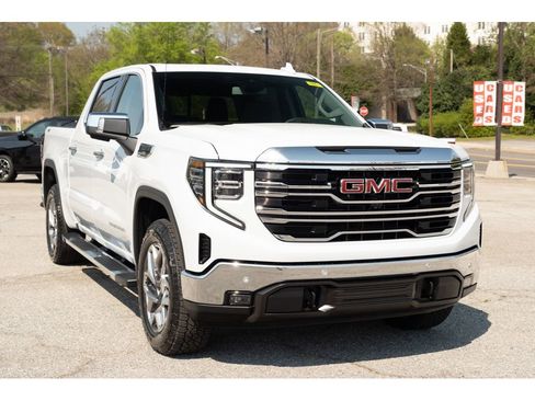 New 2026 GMC Sierra 1500 SLT w/ SLT Premium Plus Package image 37