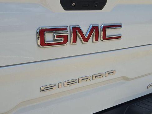 Used 2020 GMC Sierra 1500 AT4 w/ AT4 Premium Package AWD/4WD image 12