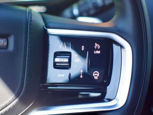 Used 2024 Land Rover Range Rover Sport SE image 22