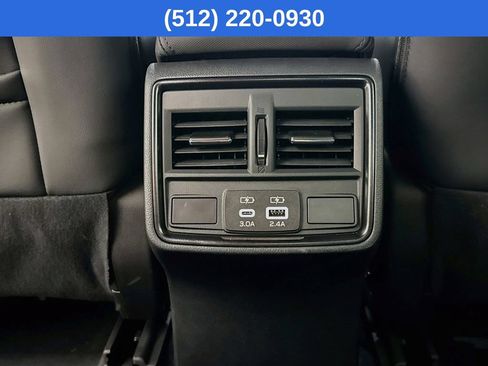 Used 2026 Subaru Forester Limited AWD/4WD image 32