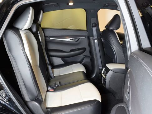 Certified 2023 INFINITI QX55 Luxe w/ Cargo Package AWD/4WD image 35