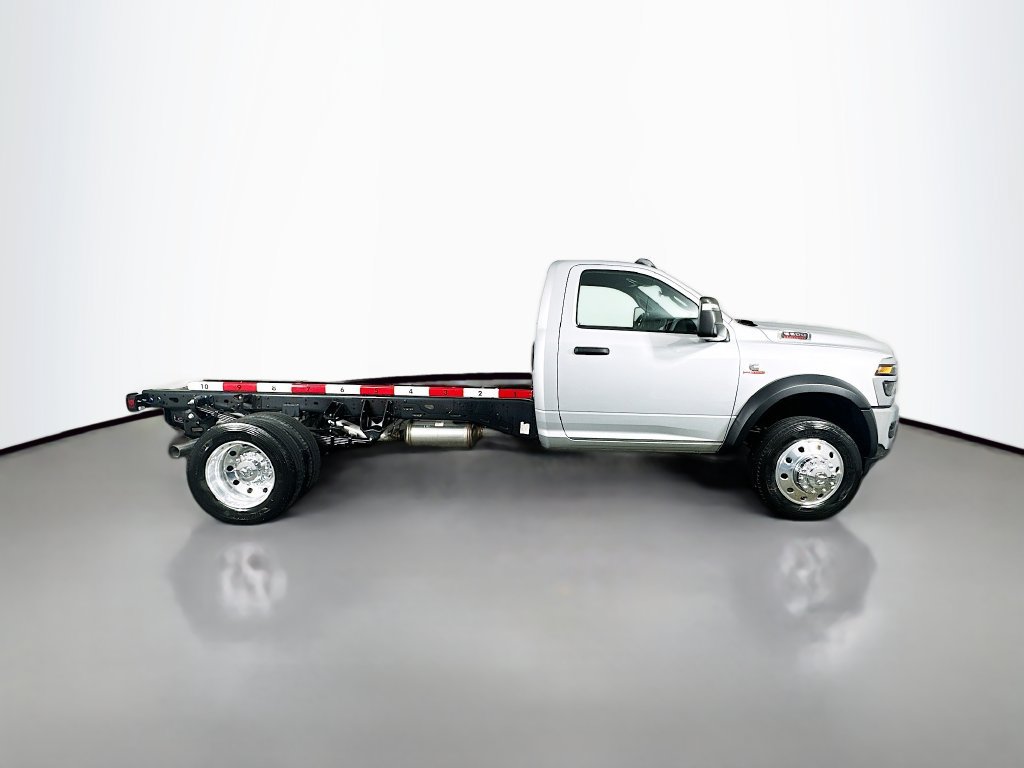 New 2026 RAM 5500 Tradesman w/ Chrome Appearance Group RWD image 8